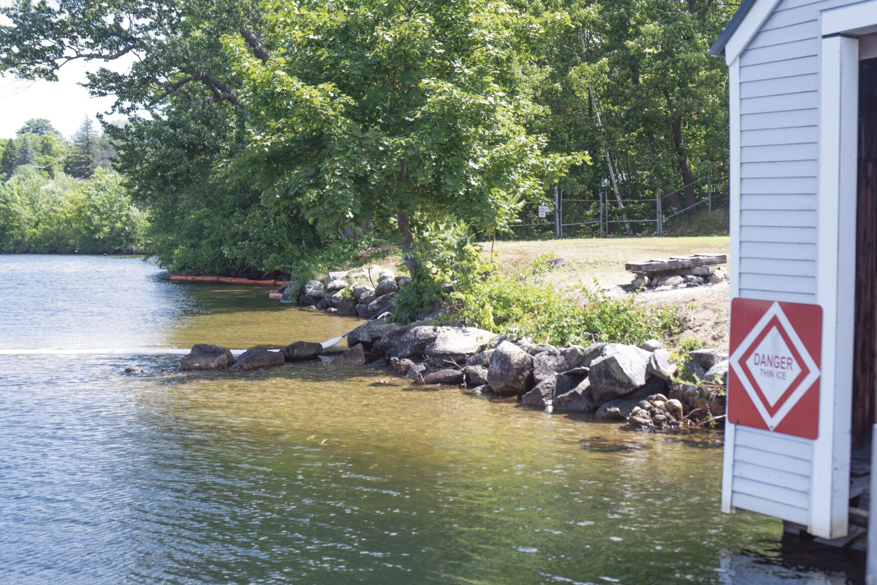 Buoys and boom